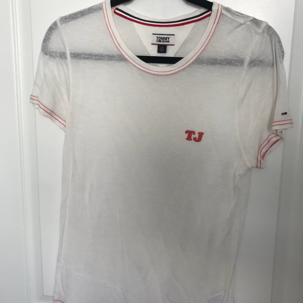 Tommy Jeans T-shirt with contrast stitching
